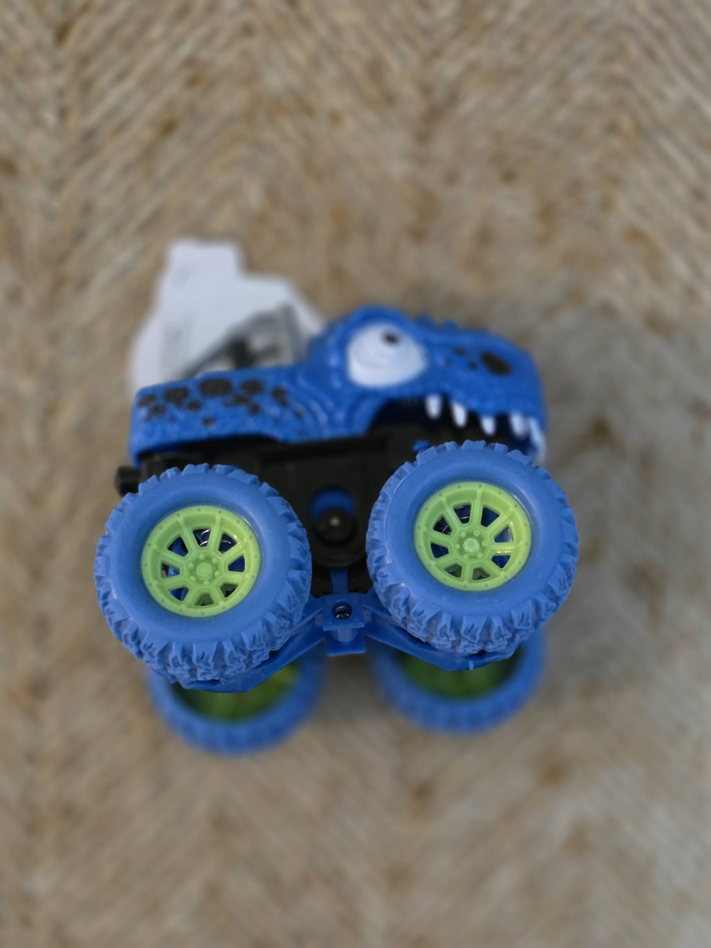 NWT Ja-Ru Dino Age Off-Roaderz Blue Monster Truck Toy Car.